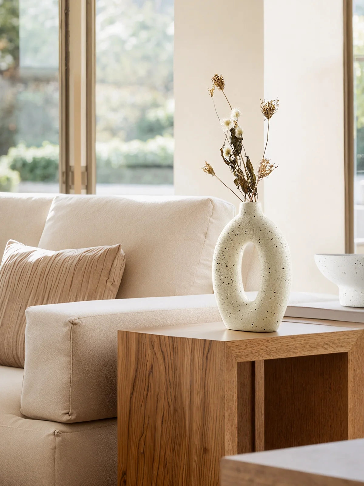 LE TAUCI 10.5" & 8.5" Ceramic Vases, Set of 2 White Ring Donut Vase, Modern Neutral Farmhouse Vase for Home Decor, Flower Vase for Table Centerpiece, Living Room, Shelf & Entryway