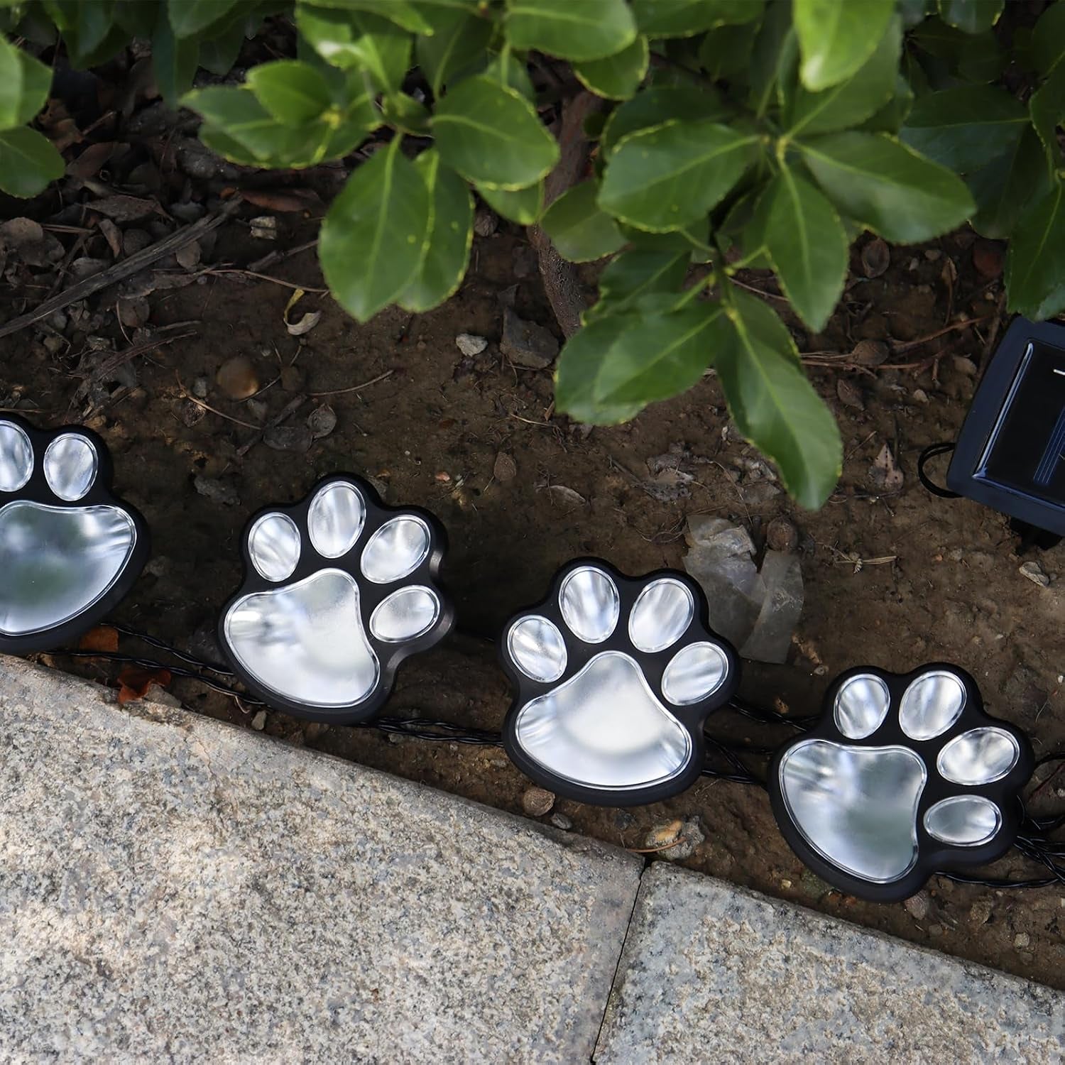 4-Pack Solar Paw Print Pathway Lights, IP55 Waterproof