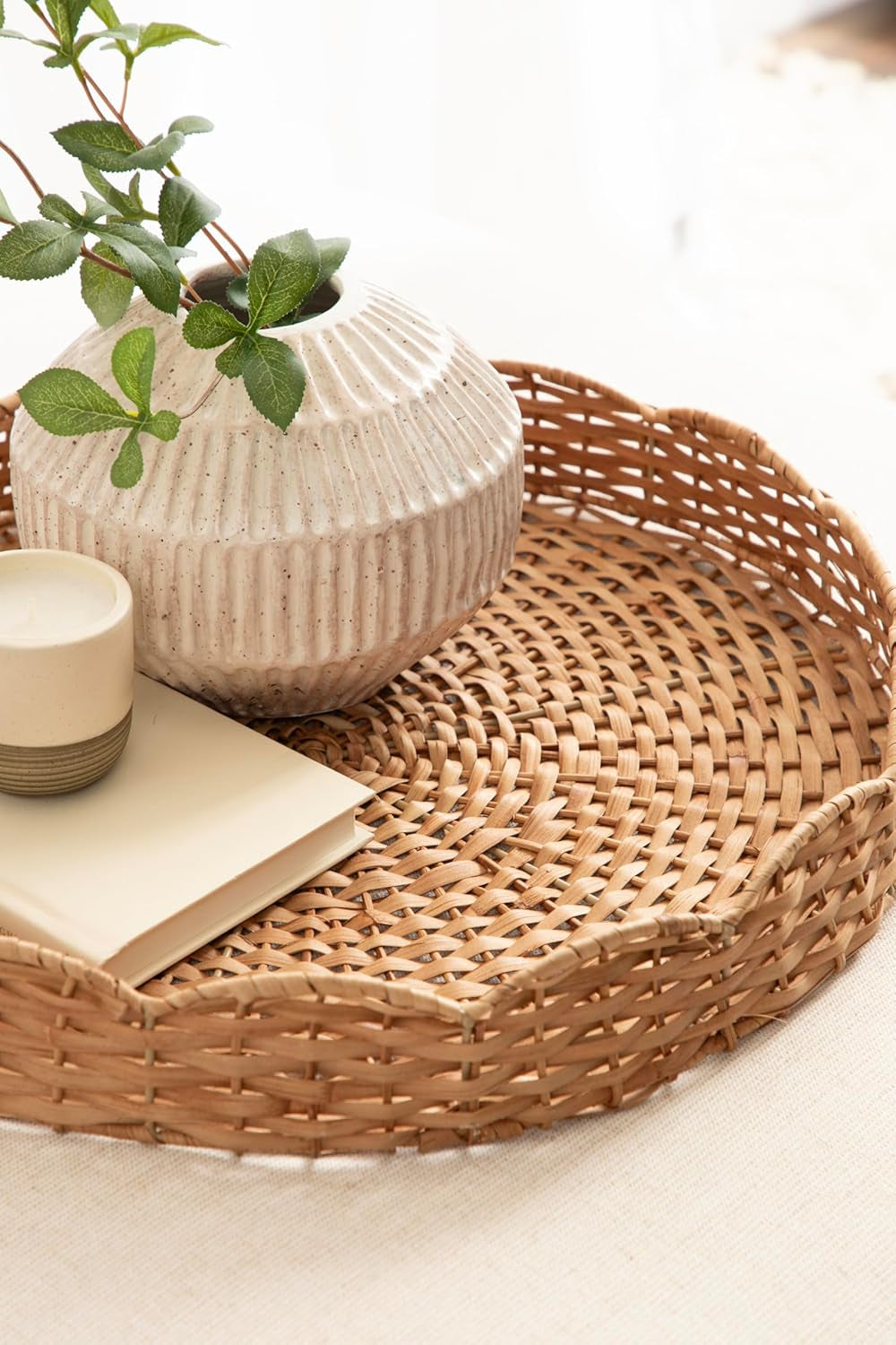 Wavley Modern round Scalloped Woven Rattan Tray, 18 Inch Diameter, Natural Rattan, Decorative Wavy Boho Tray for Use as Versatile Ottoman Tray or Serving Platter