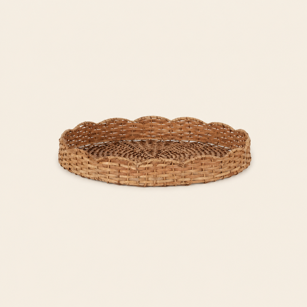 18-Inch Round Scalloped Rattan Tray